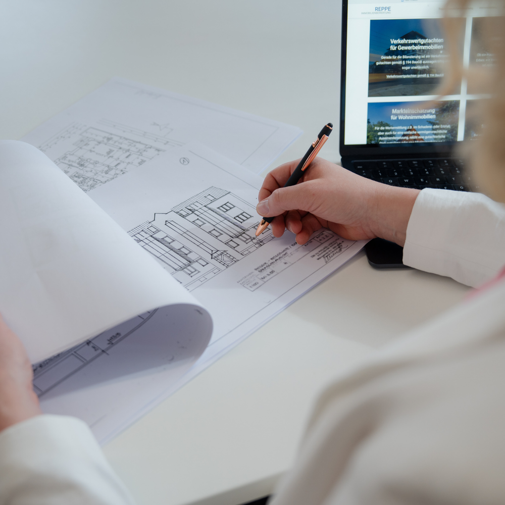 Wichtige Unterlagen und Dokumente für Ihr Mietwertgutachten von REPPE Immobilienbewertung – Checkliste für Gutachten und Immobilienbewertung in Dresden und Umgebung.